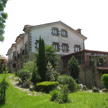 Guest house La Anjana 3*